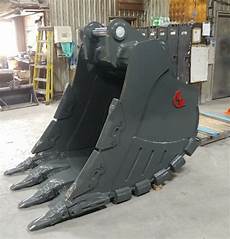 Clam-Shell Buckets